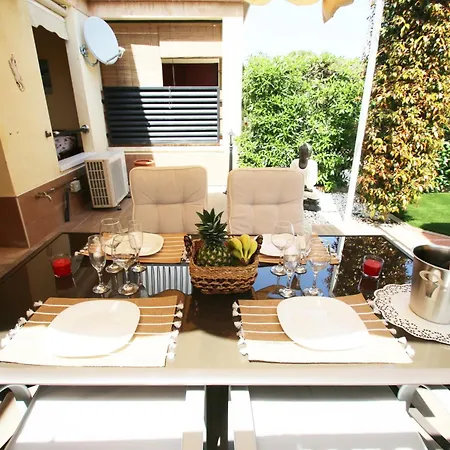 Romana 5-1 Holiday home *